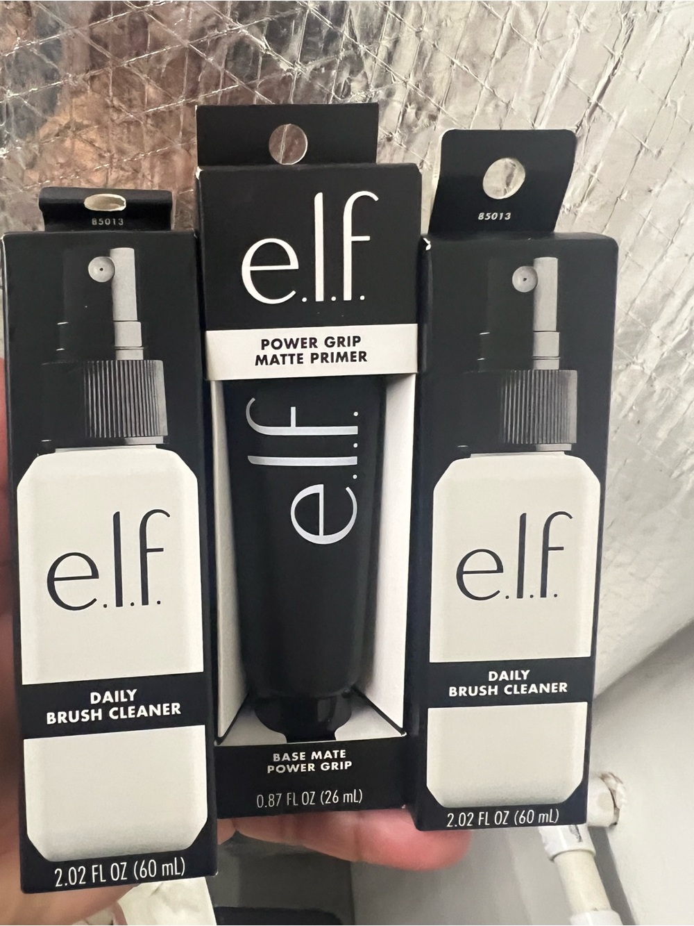 e.l.f. Power Grip Matte Primer + Daily Brush Cleaners - Black & White
